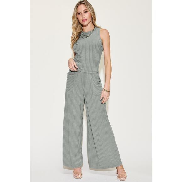 BASIC BAE Heather Gray Two Piece Ribbed Wide Leg and Tank Outift Set NEW MIsses - Picture 2 of 6